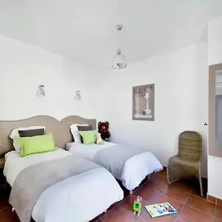 Villa In For 8 Cavalaire-sur-Mer